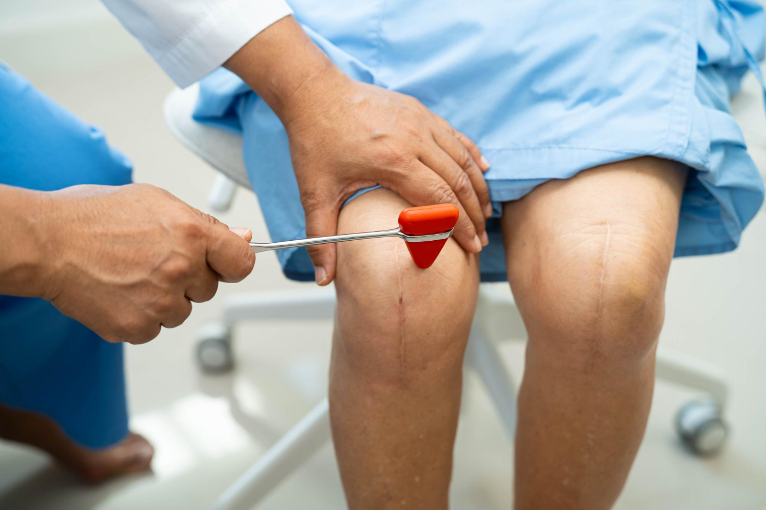Knee